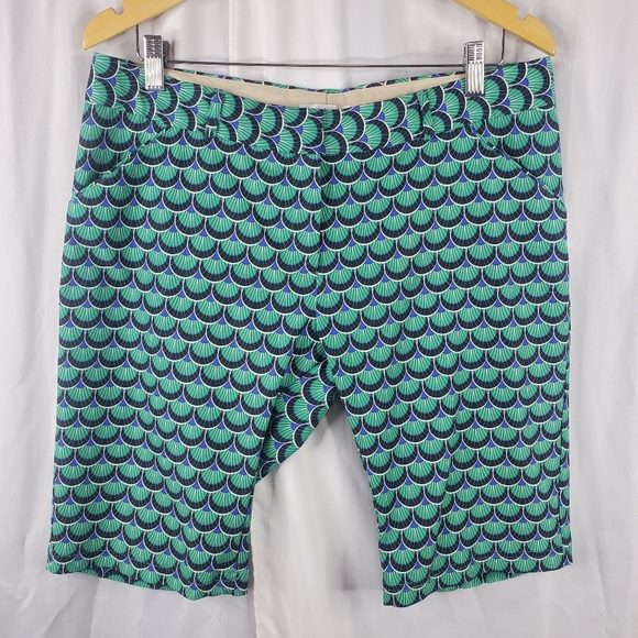 Peter Millar Pants - ♡ Peter Millar Geo Print Microfiber Womens Golf Shorts Size 10 Green and Blue